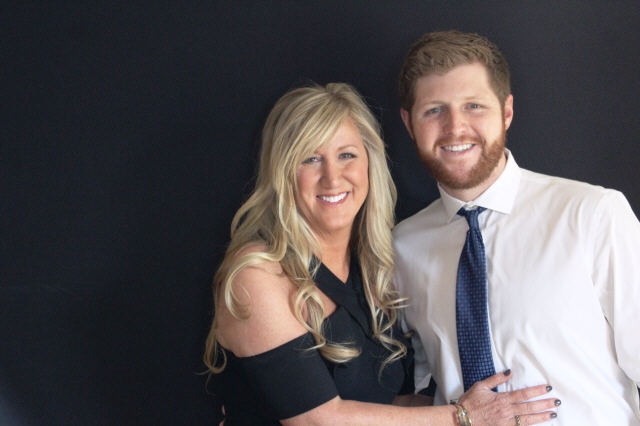 Hedrick wedding  | View more photos from the event at gallery.saycheesephotobooth.com/u/SayCheesePhotoBooth/Hedrick-wedding